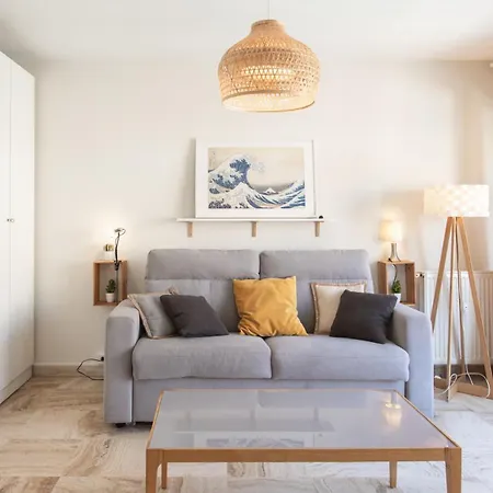 アパート 5min Train Station & Sea - Ac & Balcony *