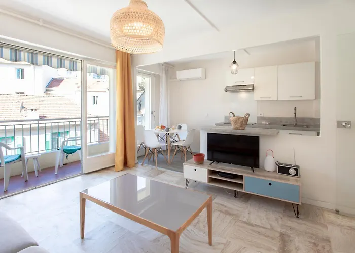 5min Train Station & Sea - Ac & Balcony Antibes