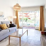 Apartment 5min Train Station & Sea - Ac & Balcony Antibes