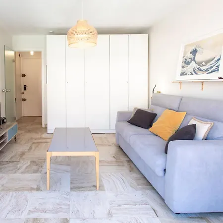 Appartement 5min Train Station & Sea - Ac & Balcony Antibes